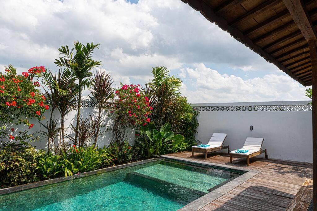 Berawa Canggu Stylish Joglo 3 Bedrooms Private Villa With Private Pool Exteriör bild