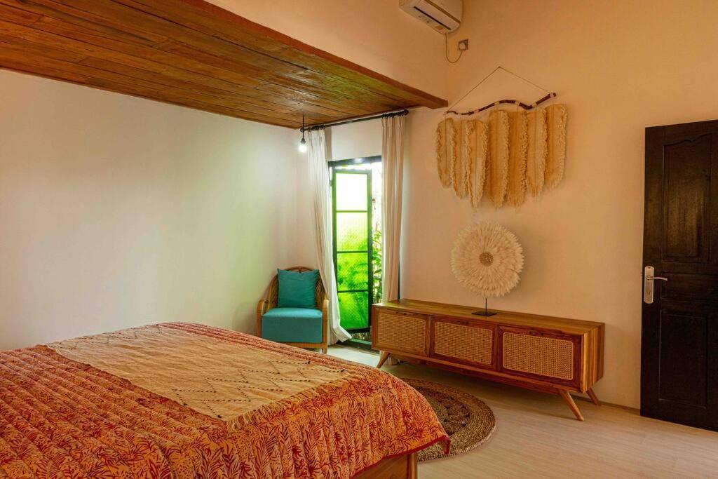 Berawa Canggu Stylish Joglo 3 Bedrooms Private Villa With Private Pool Exteriör bild