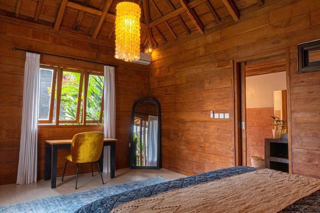 Berawa Canggu Stylish Joglo 3 Bedrooms Private Villa With Private Pool Exteriör bild